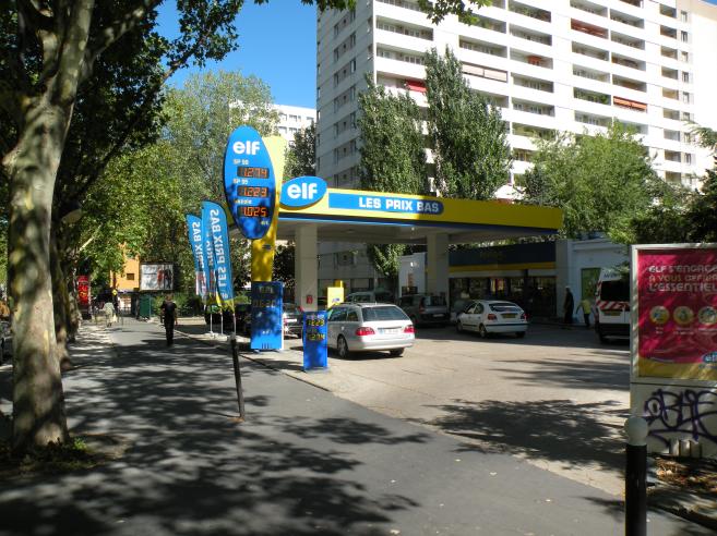  station essence  prix bas